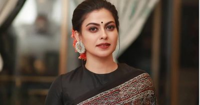 അന്ന് ആ നടന്റെ പേര് ഞാനറിഞ്ഞില്ല, ഇന്ന് എന്റെ നായകൻ: അനുശ്രീ